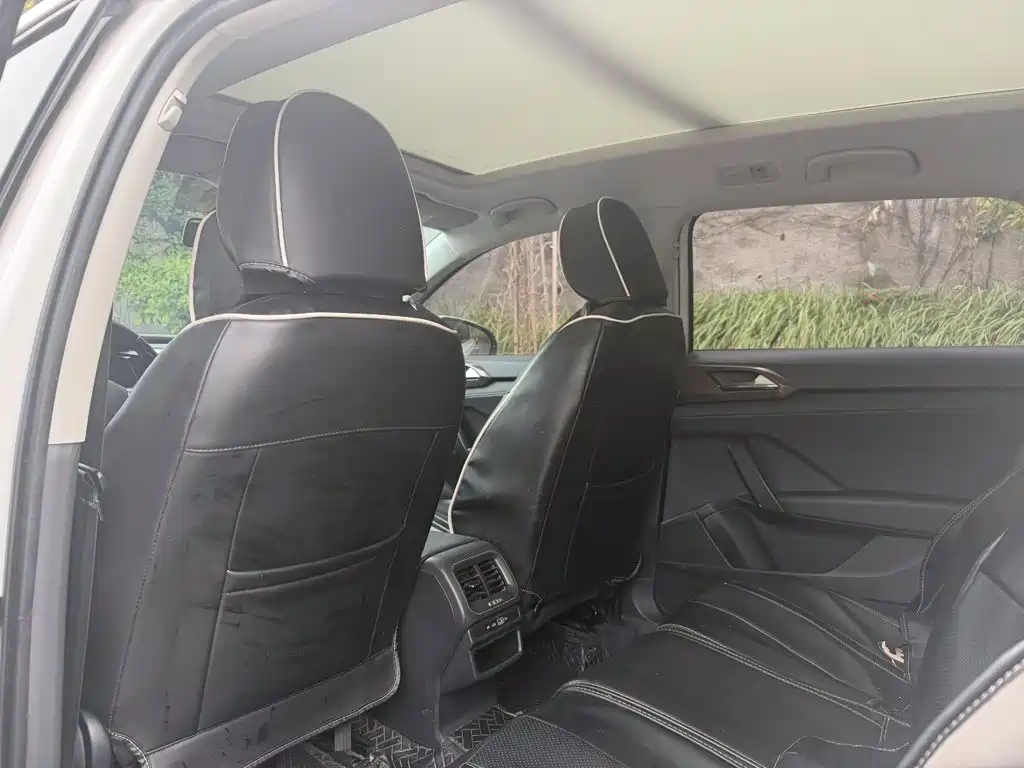 Volkswagen Tharu — миниатюра 4