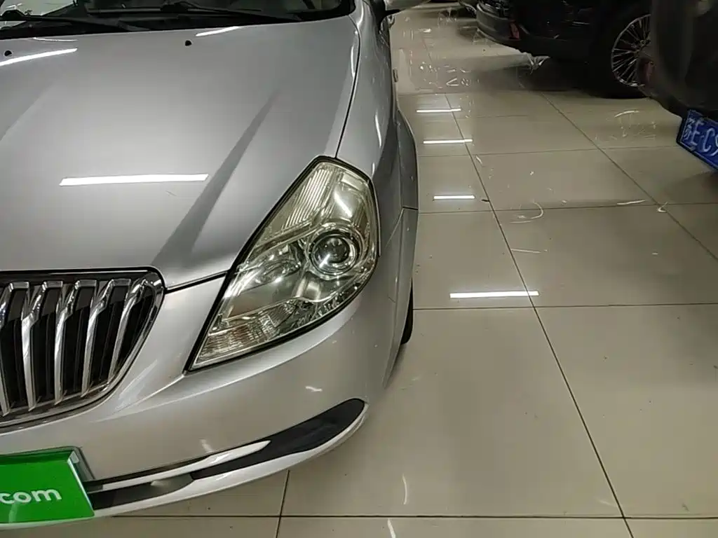 Buick Excelle — миниатюра 24