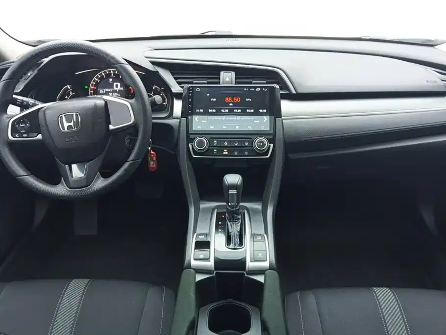 Honda Civic — миниатюра 12