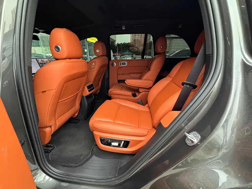 Li Auto Li L8 — миниатюра 5