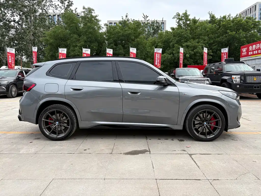 BMW X1 M35Li 2024 M35Li
