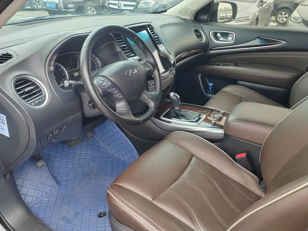 INFINITI QX60
