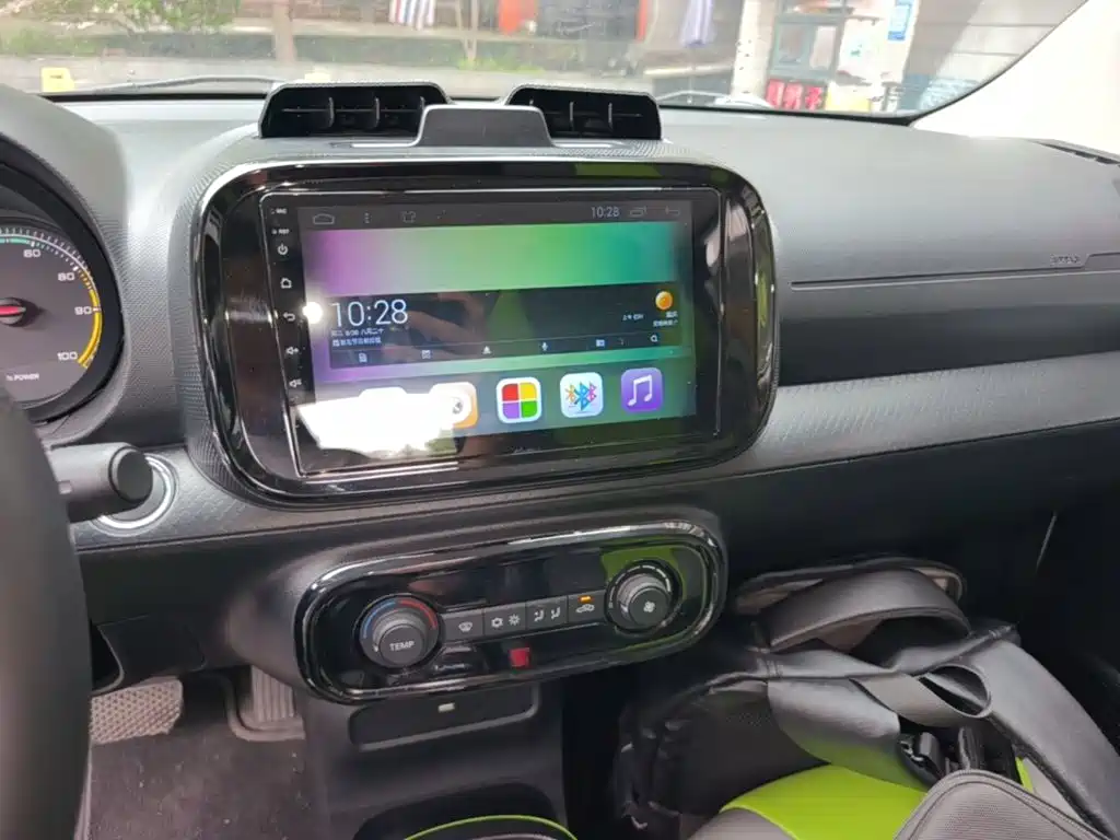 Roewe Clever — миниатюра 13