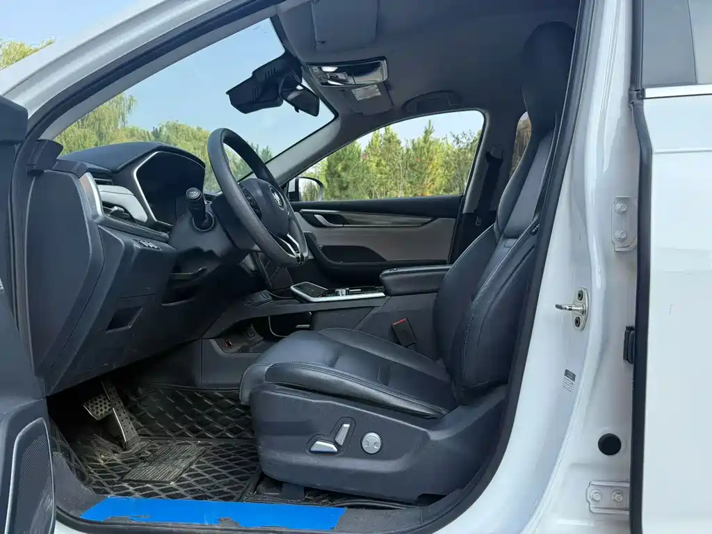 WM Motor EX5 — миниатюра 3