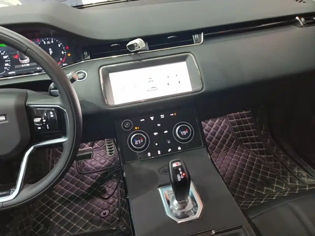 Land Rover Evoque — миниатюра 13