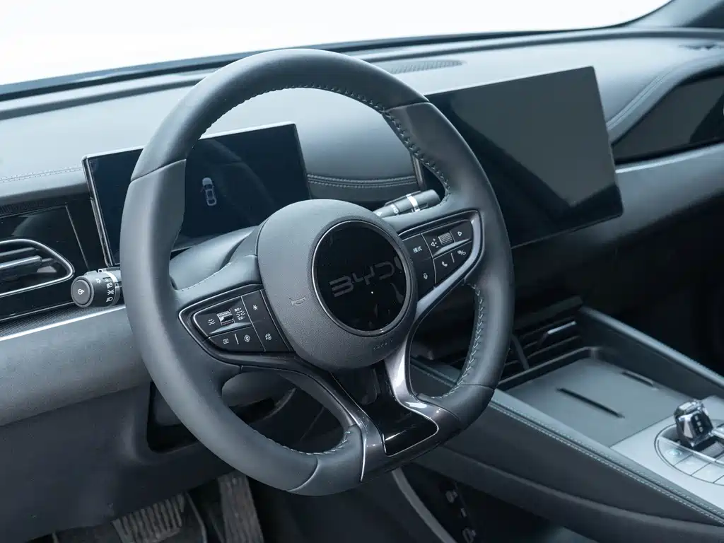 BYD Seal 06 06 2024 DM-i 120KM Premium