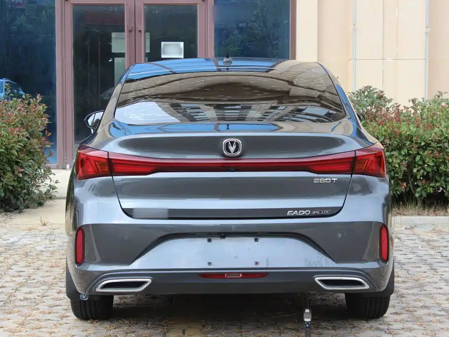 Changan Eado — миниатюра 6