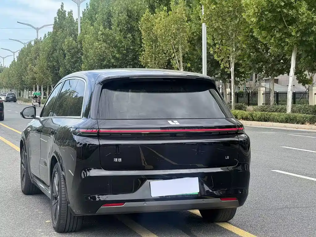 Li Auto Li L8 — миниатюра 7