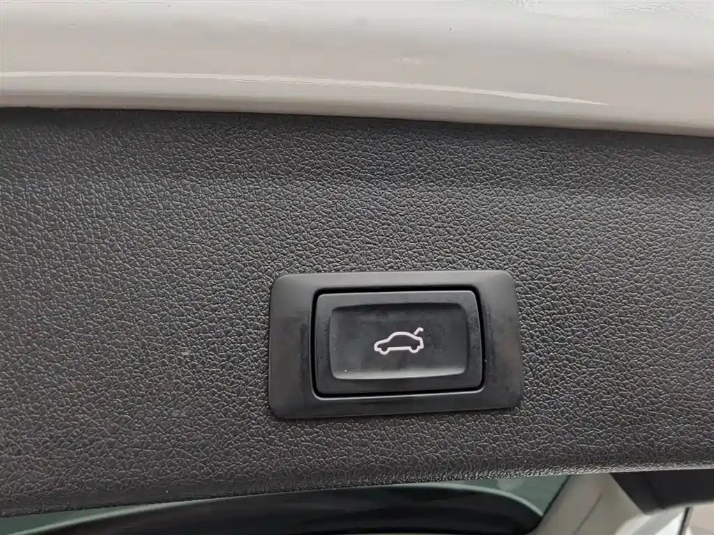 Audi Q5 — миниатюра 12