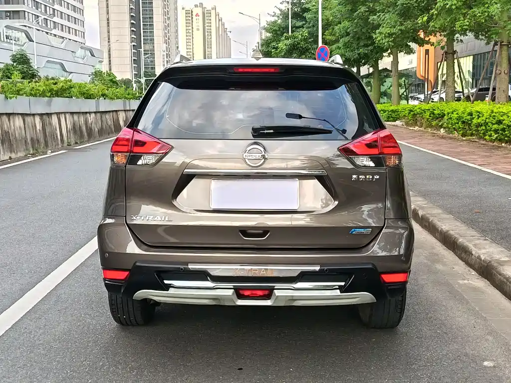 Nissan X-Trail 2017 2.0L CVT Comfort 2WD