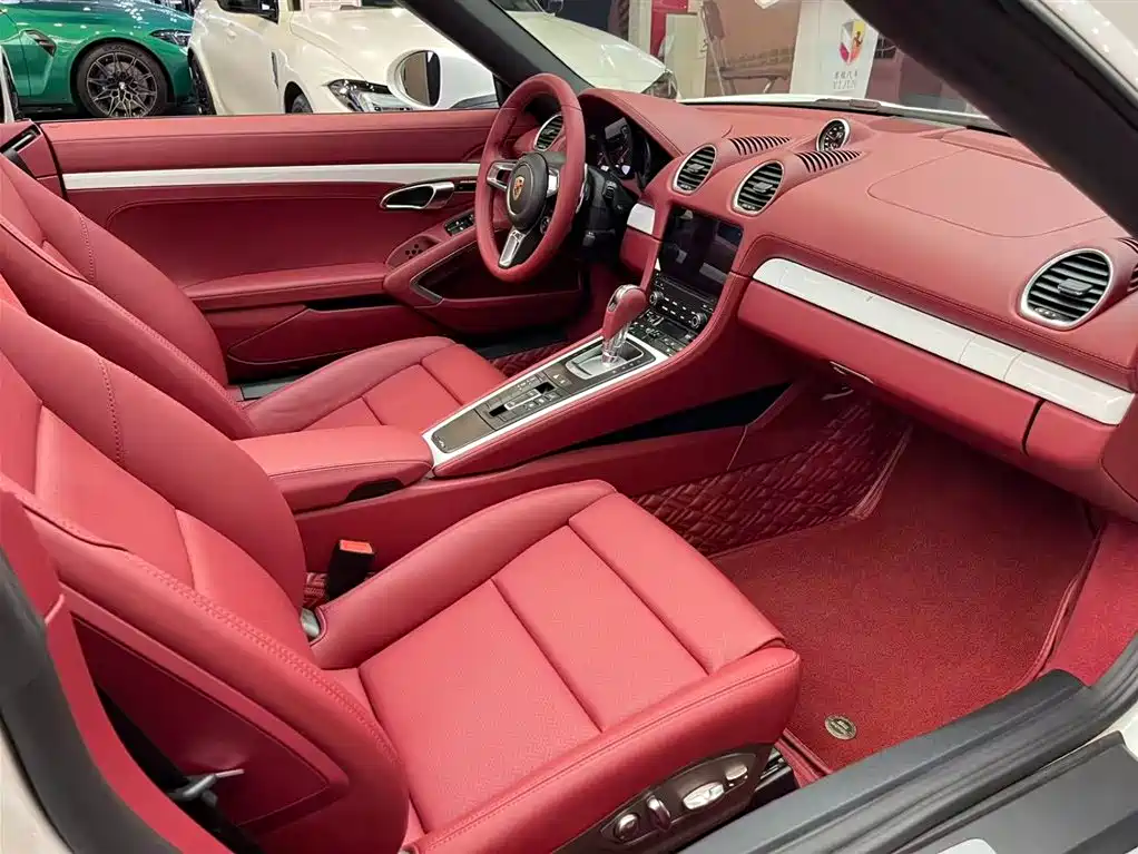 Porsche 718 2022 Boxster 2.0T