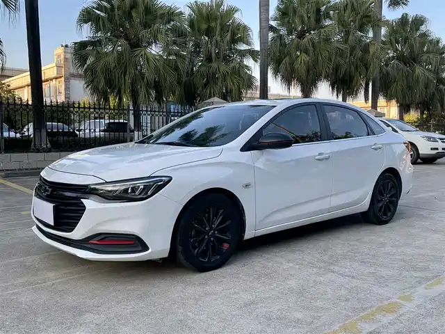 CHEVROLET CRUZE 2021