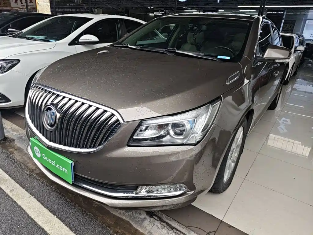 Buick LaCrosse — миниатюра 2