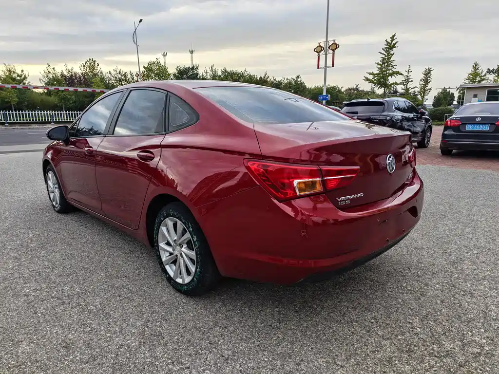 Buick Verano — миниатюра 6