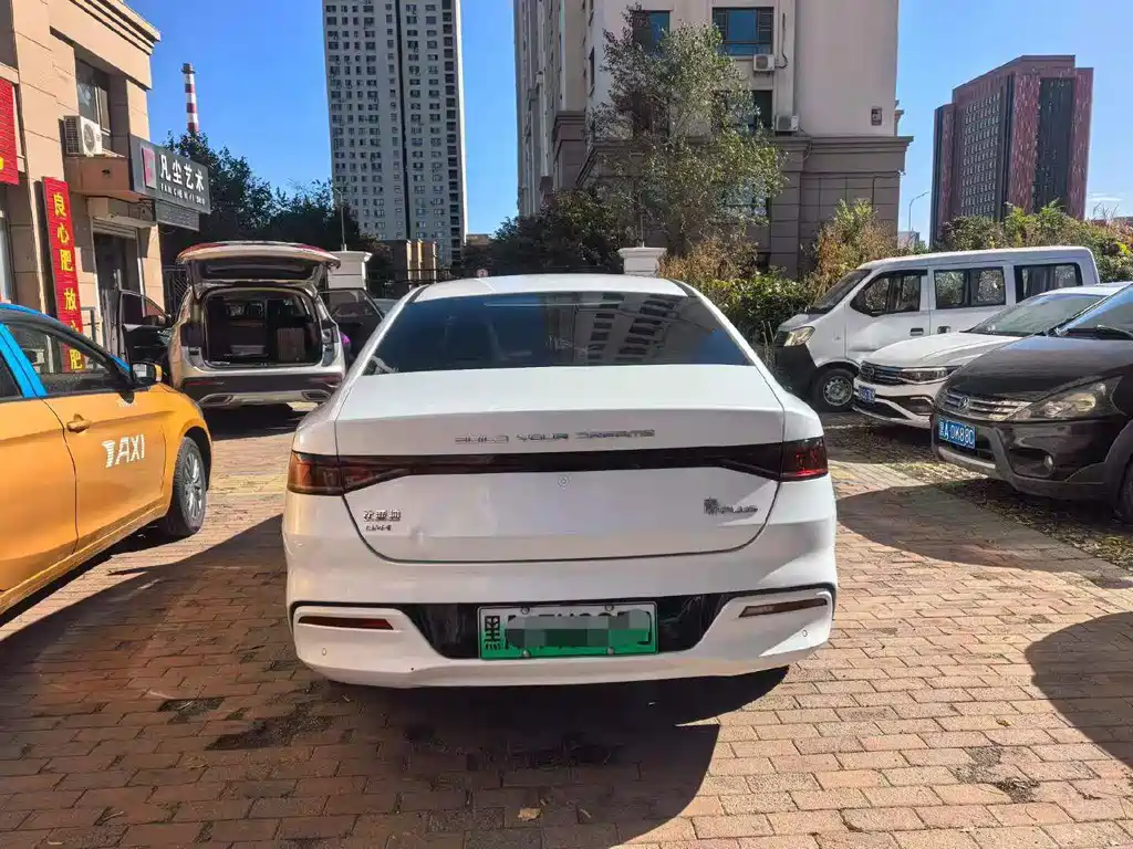 BYD Qin PLUS — миниатюра 8