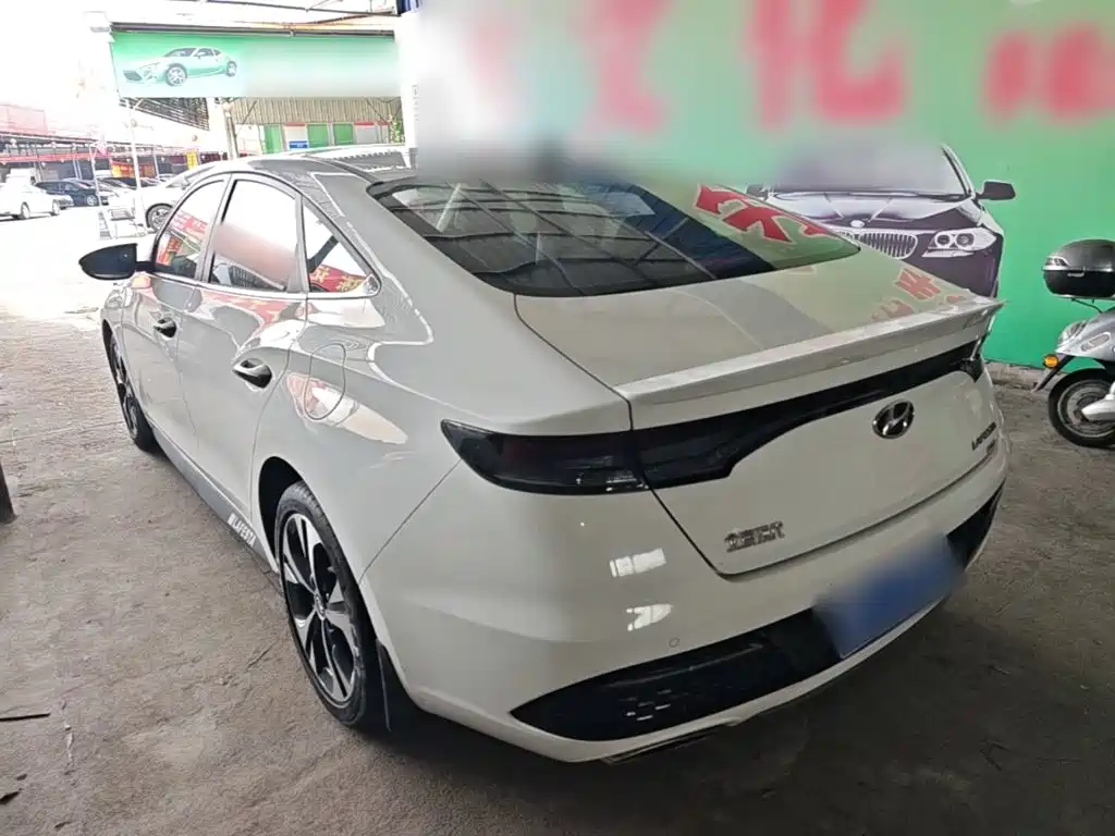 Hyundai Fista — миниатюра 5