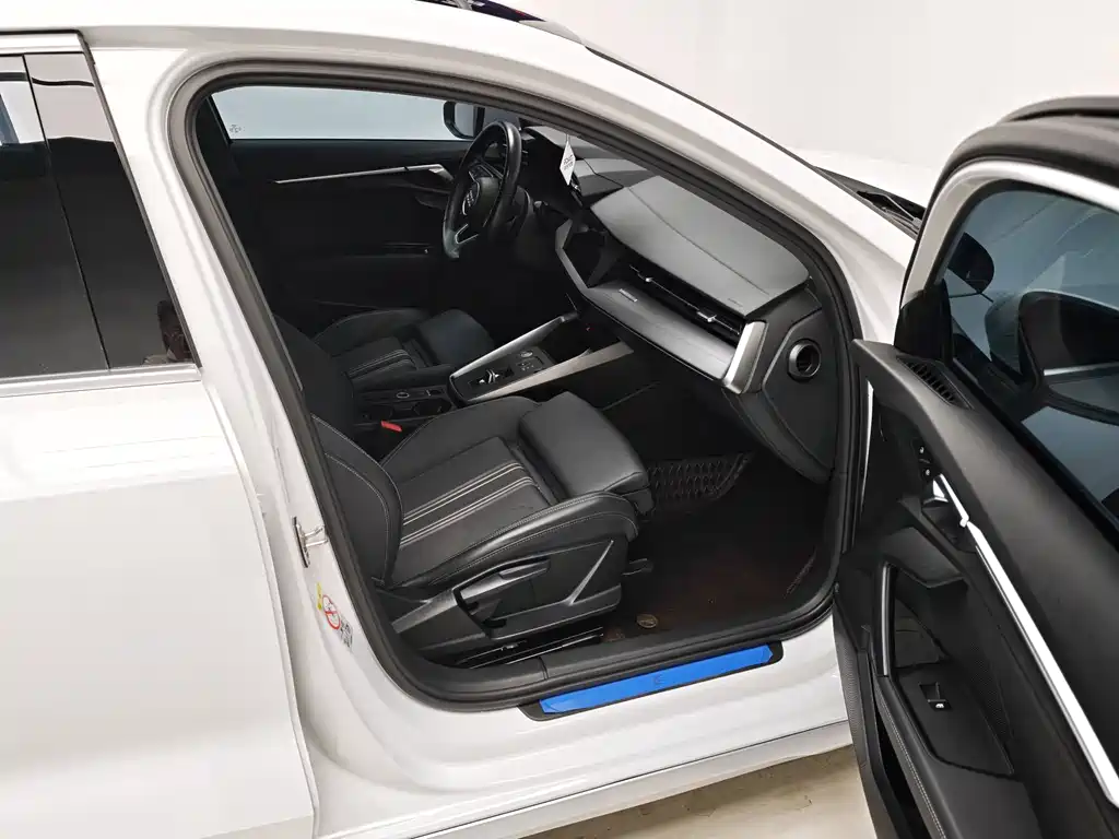Audi A3 — миниатюра 10