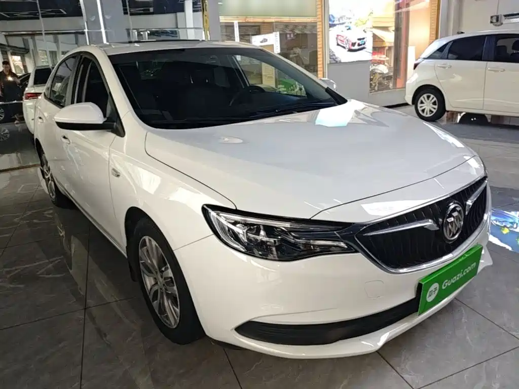 Buick Excelle — миниатюра 4