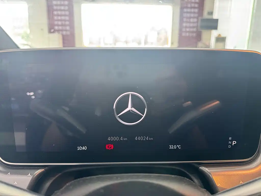 Mercedes-Benz EQE — миниатюра 9