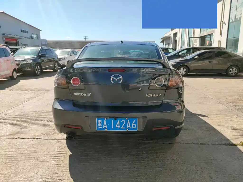 Mazda 3 — миниатюра 4