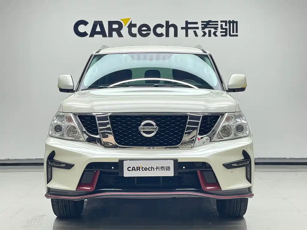 Nissan Patrol 2017 4.0L AT