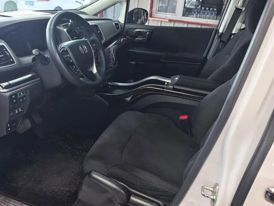 Honda Odyssey — миниатюра 9