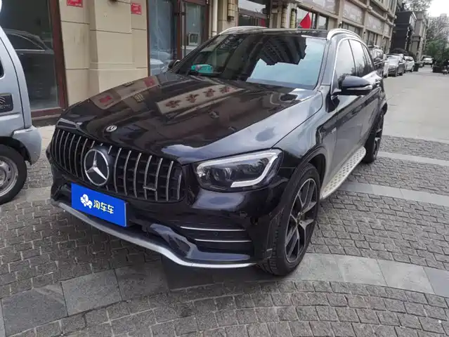 MERCEDES BENZ GLC AMG