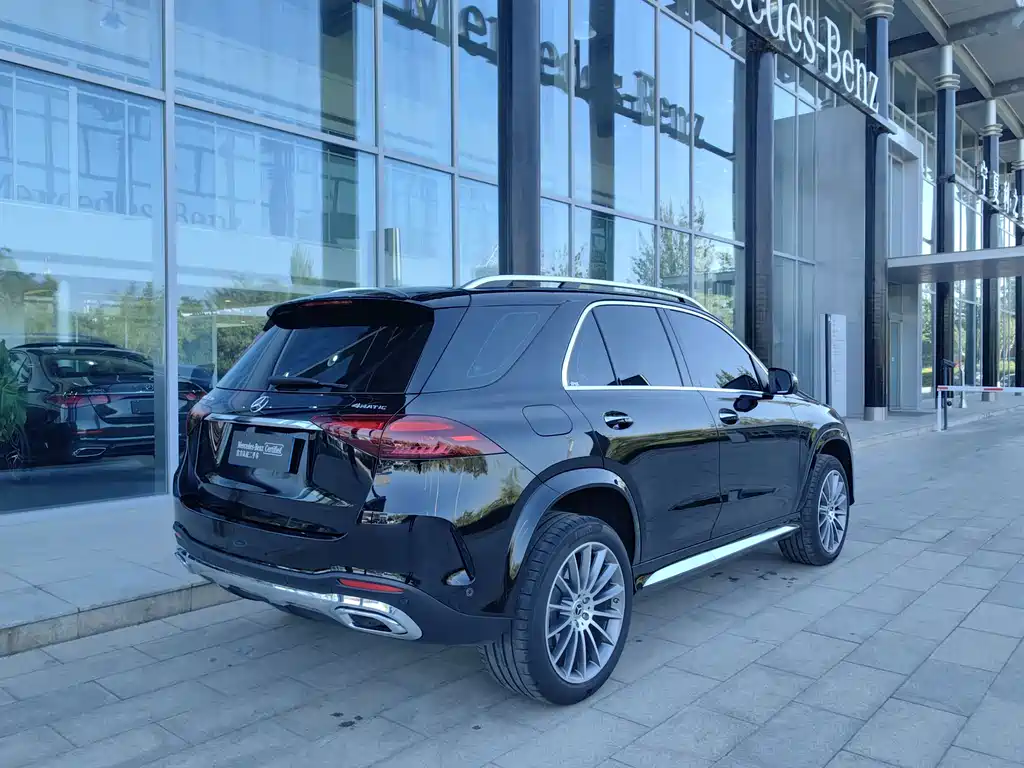 Mercedes-Benz GLE (Import) — миниатюра 4