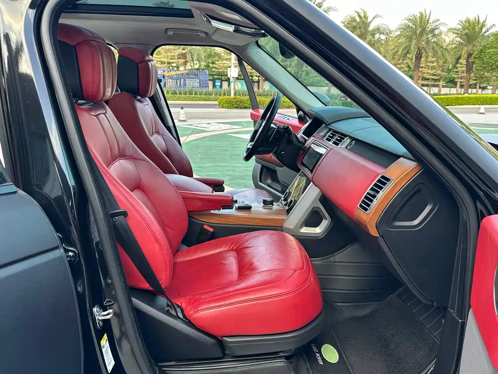 Land Rover Range Rover — миниатюра 18
