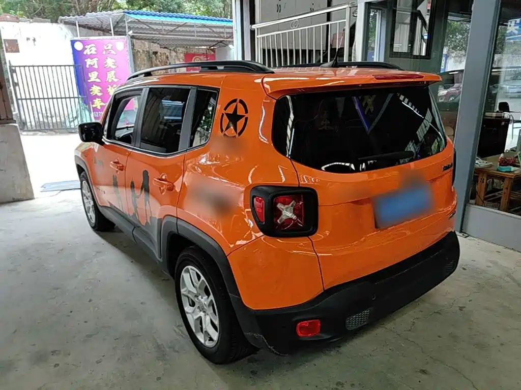 Jeep Renegade — миниатюра 5