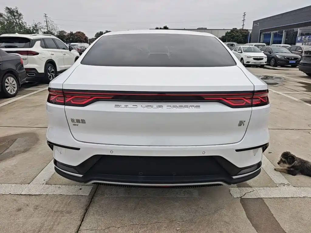 BYD Han — миниатюра 6