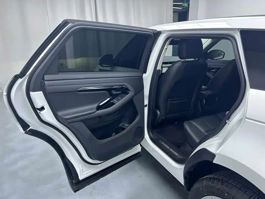 Land Rover Range Rover Evoque 2022 L 200PS R-Dynamic Standard Elite