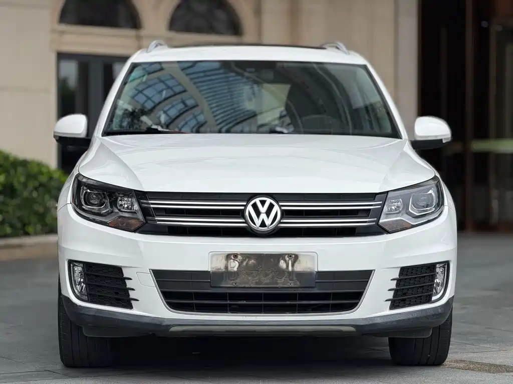 Volkswagen Tiguan — миниатюра 2