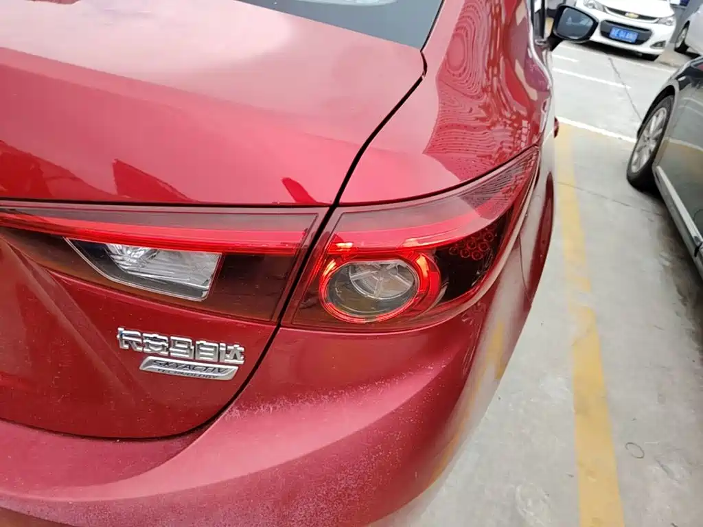 Mazda 3 Axela — миниатюра 8