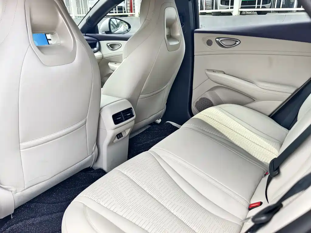BYD Seal 06GT — миниатюра 10