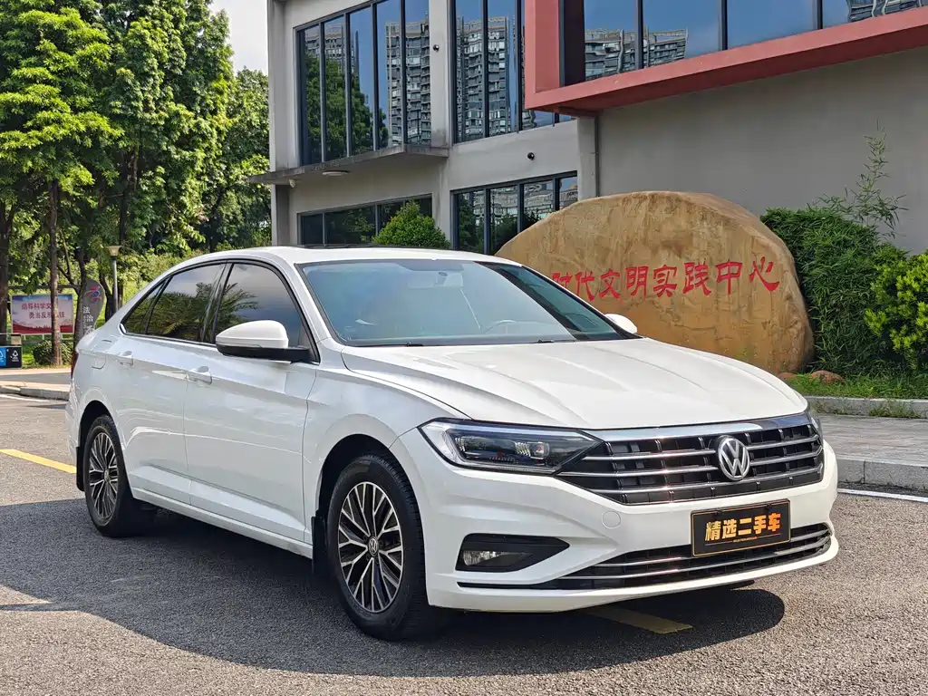 Volkswagen Sagitar — миниатюра 3