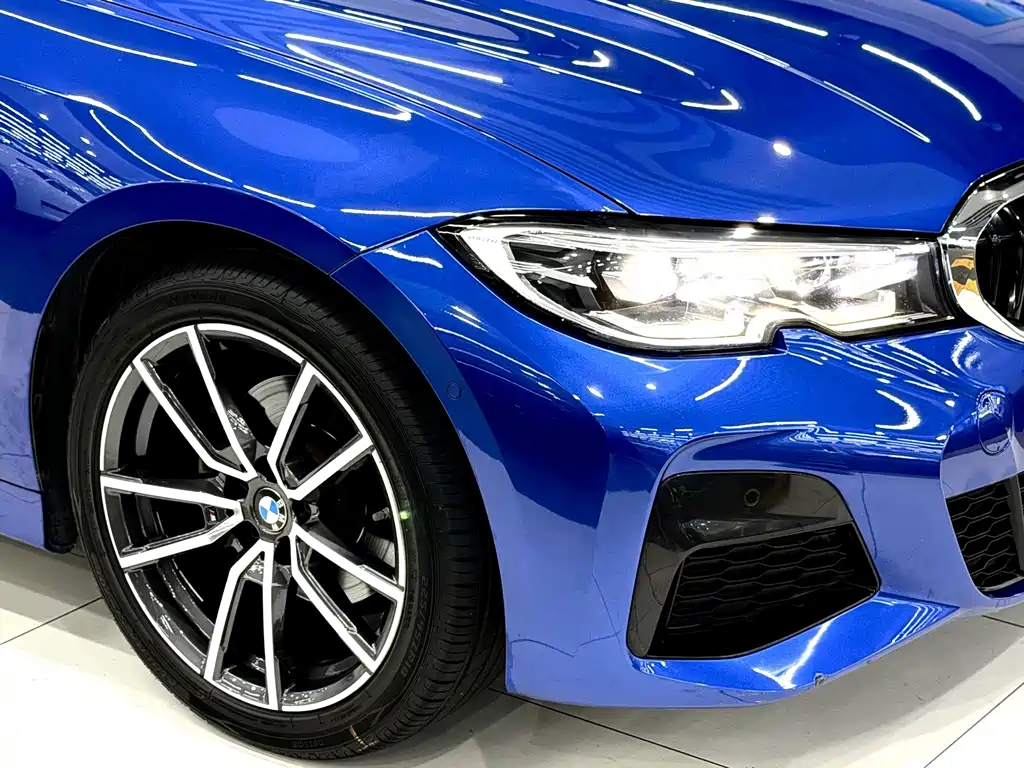 BMW 3 Series — миниатюра 17