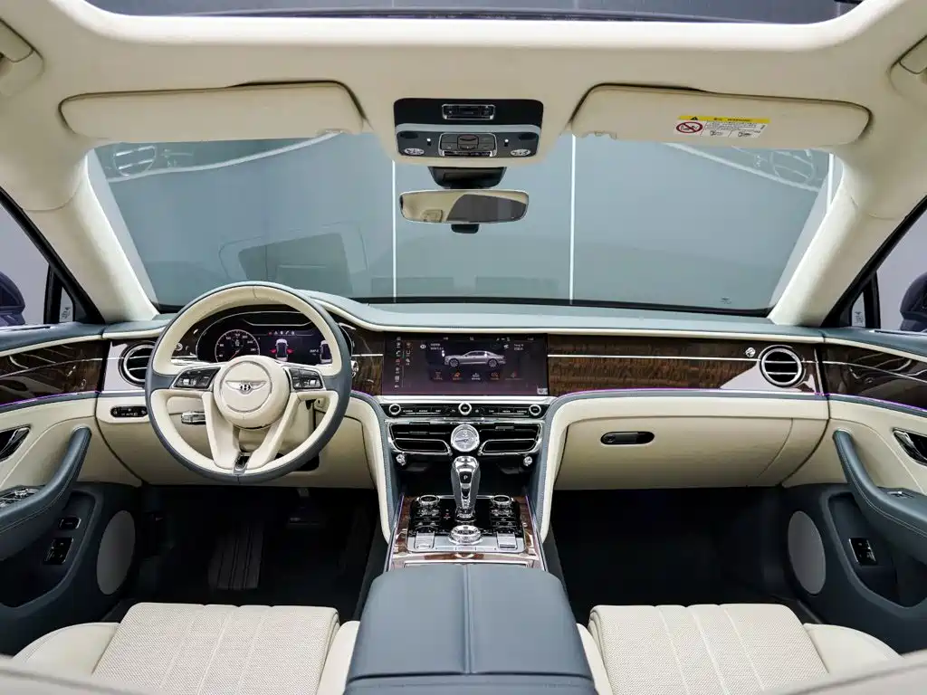 Bentley Flying Spur — миниатюра 14