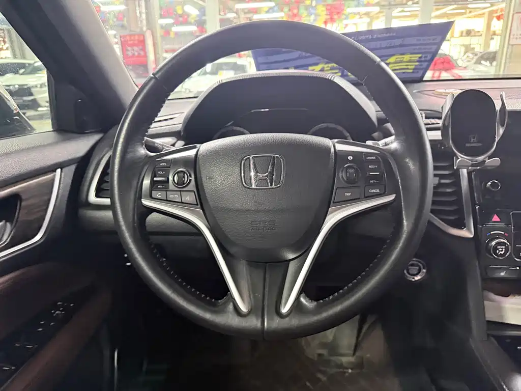Honda UR-V — миниатюра 13