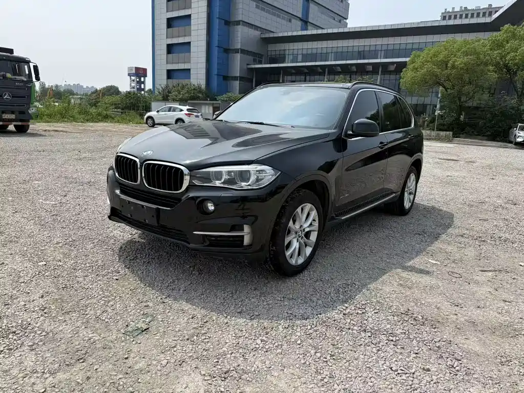 BMW X5 (Import) — миниатюра 2