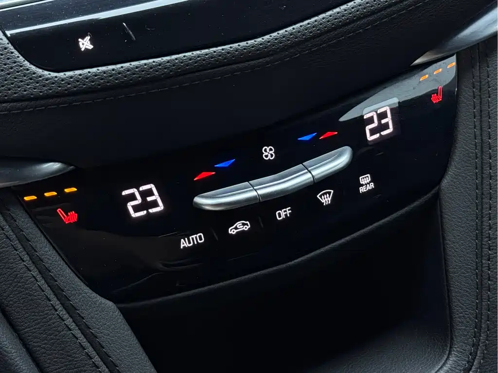 Cadillac XT5 — миниатюра 15