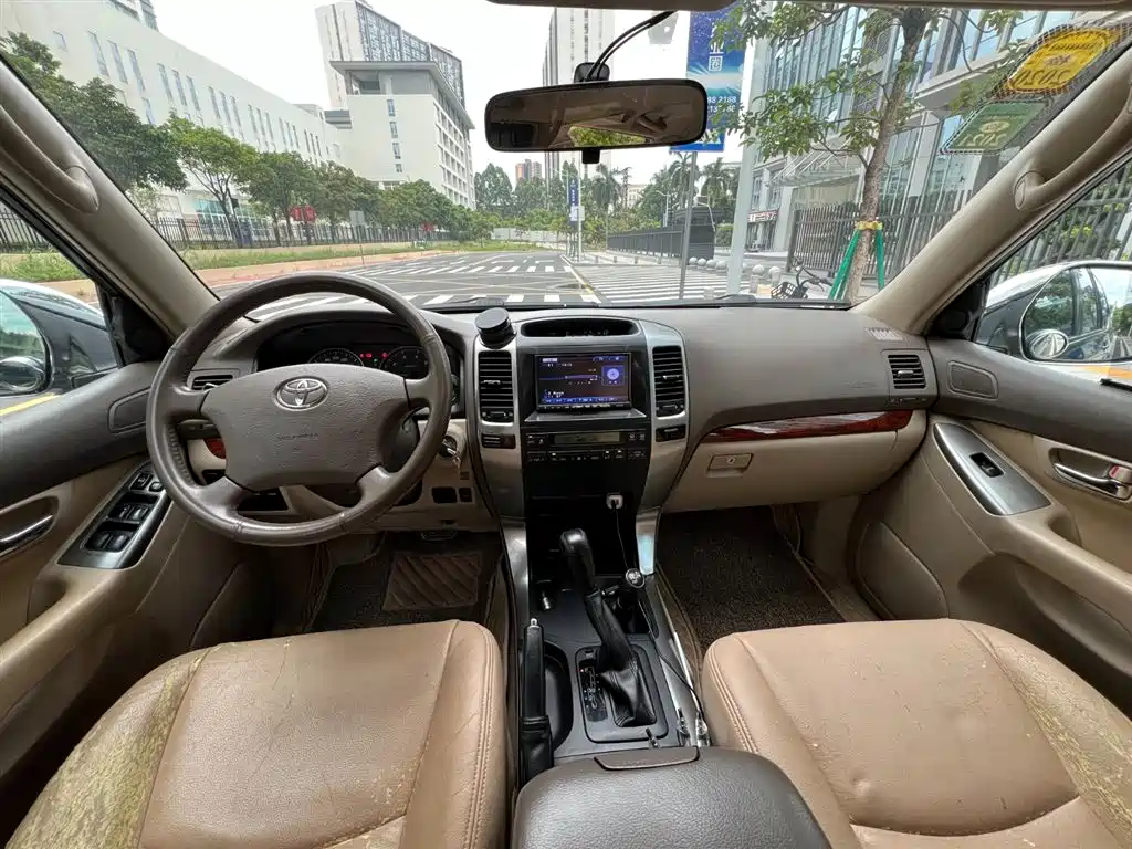 Toyota Land Cruiser Prado 2004 GX 2.7 AT
