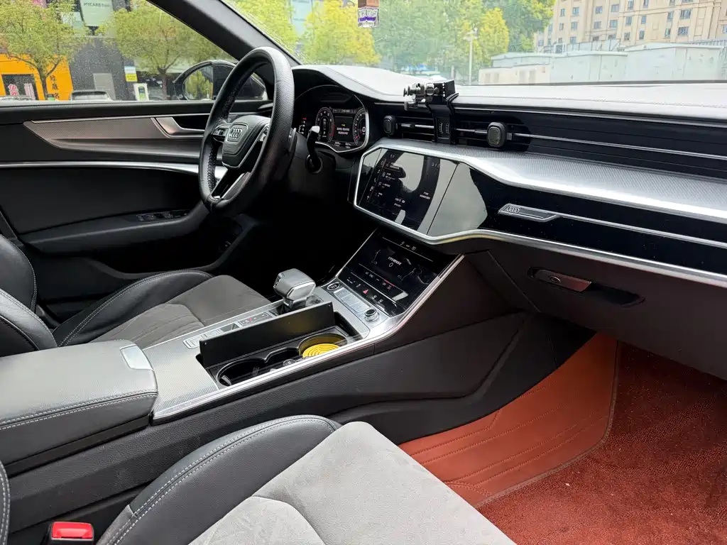 Audi A6L — миниатюра 8