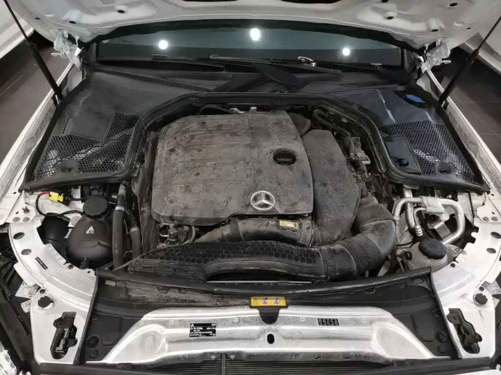Mercedes-Benz C-Class — миниатюра 20