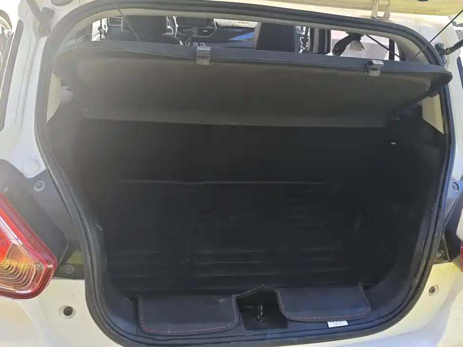Baojun 310 — миниатюра 4