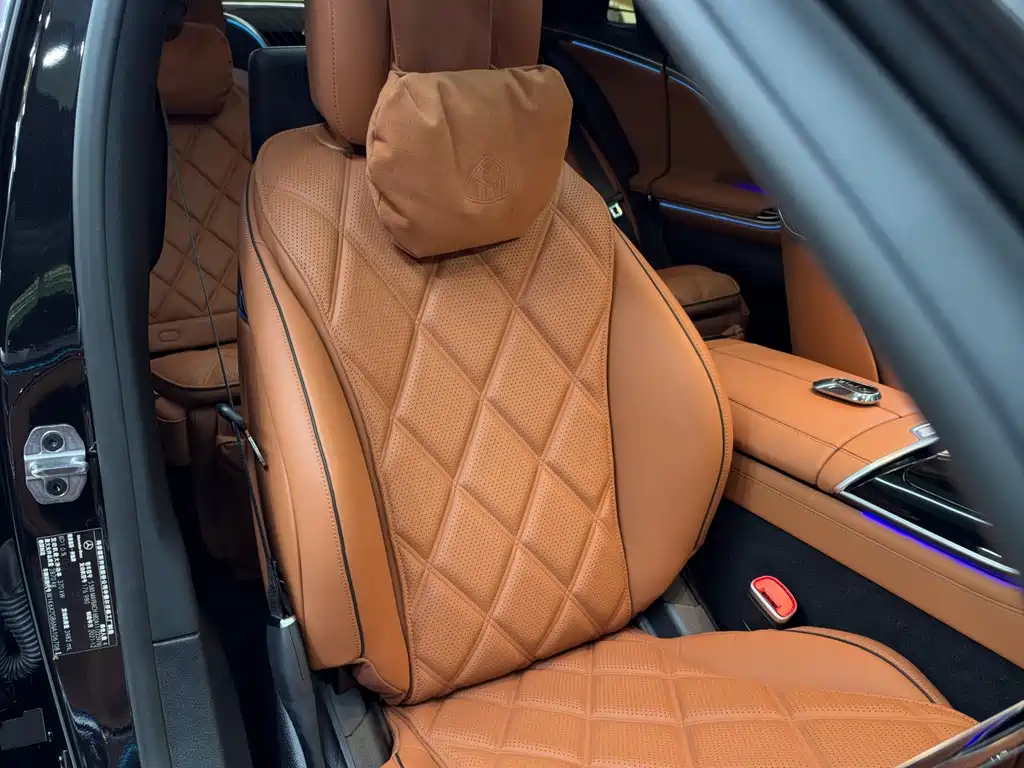 Mercedes-Benz S-Class — миниатюра 13