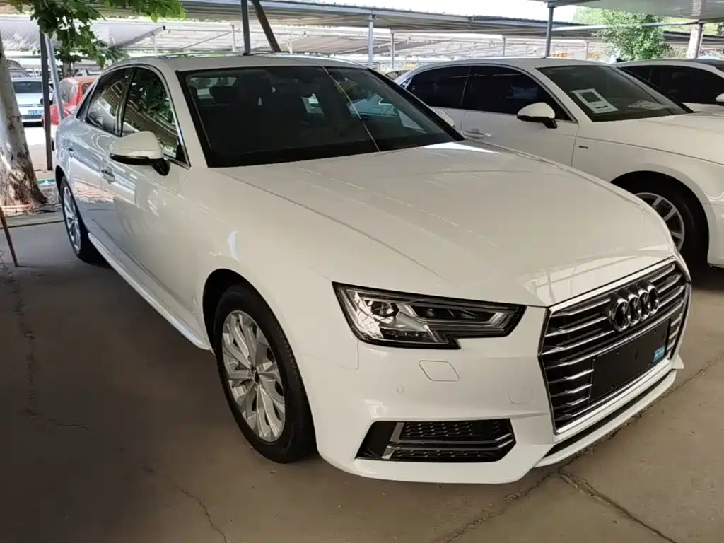 Audi A4L 2019 40 TFSI VI