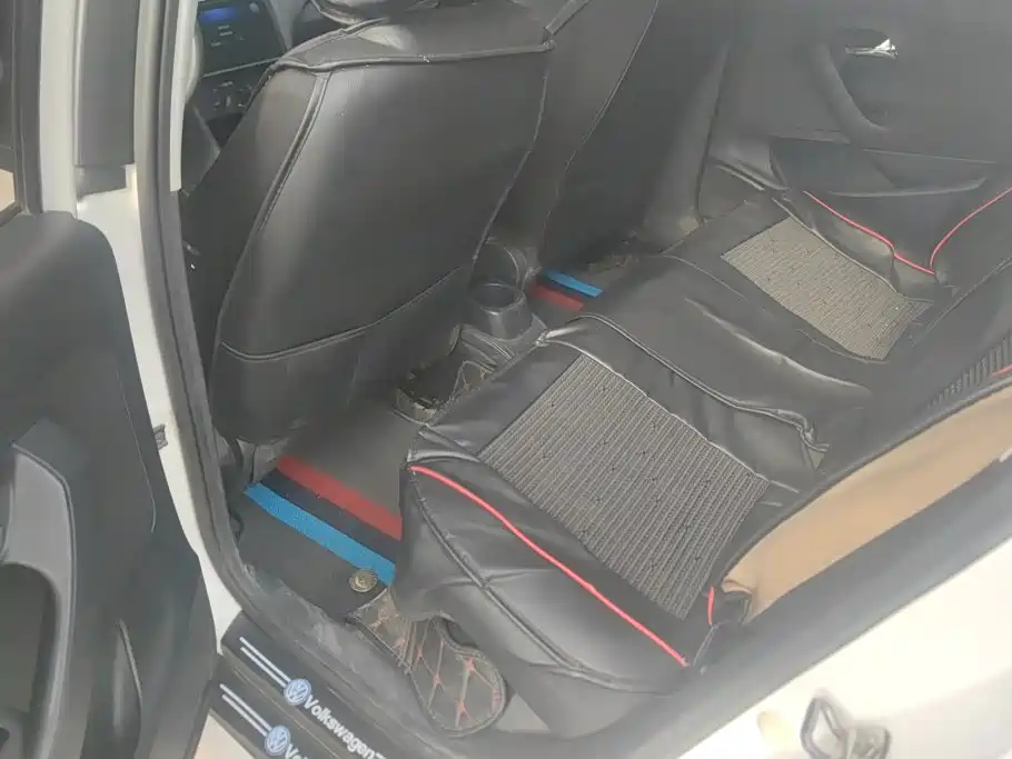 Volkswagen Polo — миниатюра 11