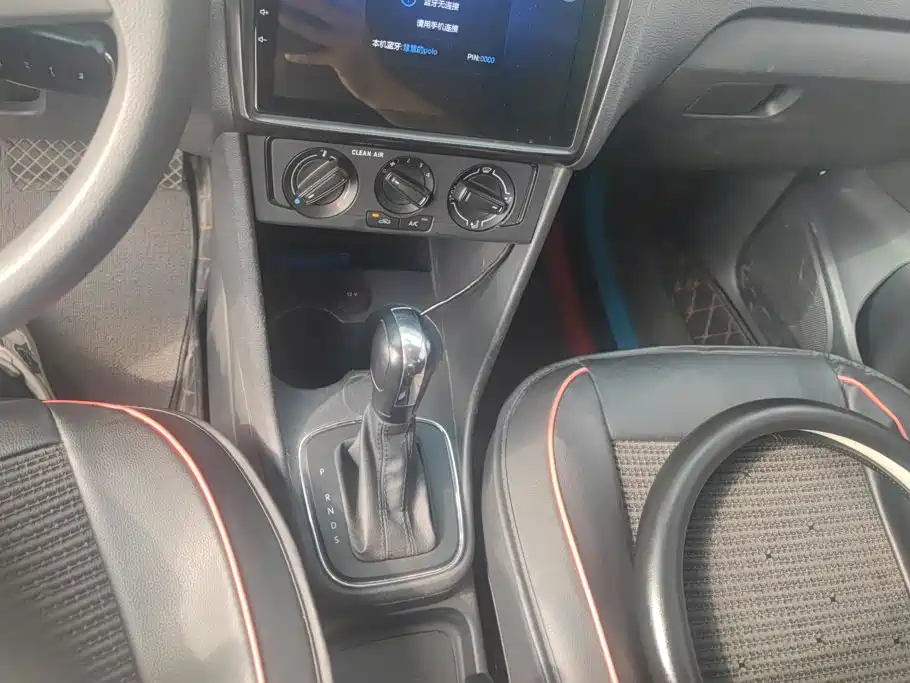 Volkswagen Polo — миниатюра 16