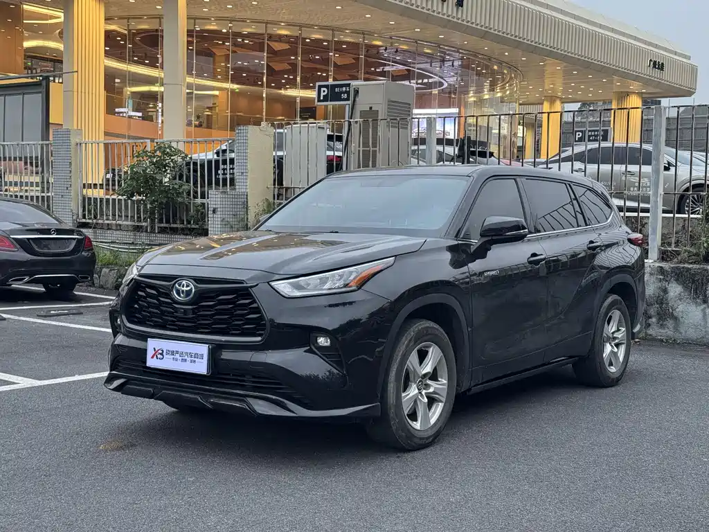 Toyota Highlander 2022